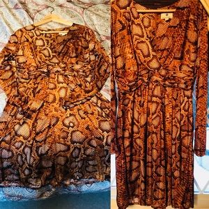 Long sleeve snakeskin print dress